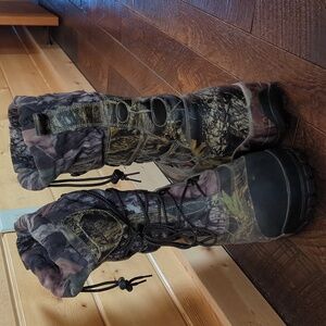 Men's Cabela's Inferno hunting boots size 11D